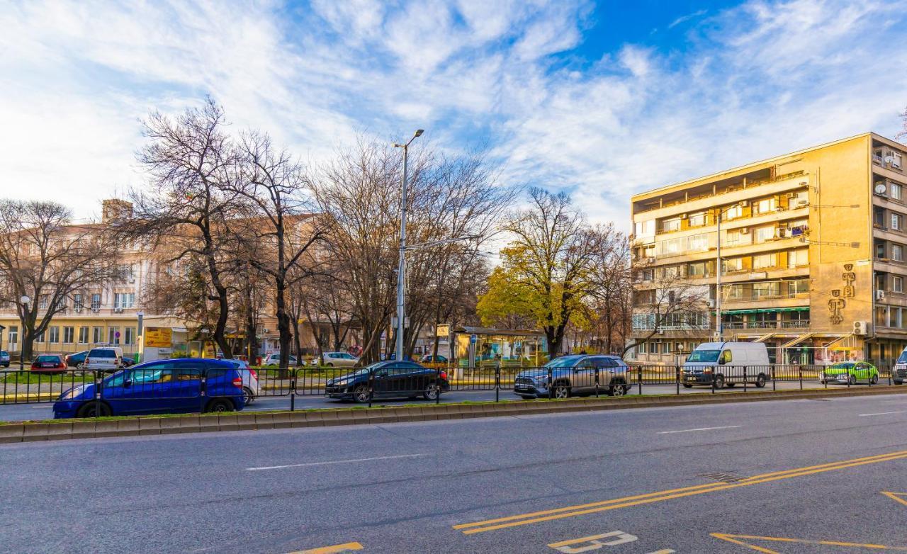 Stella 1&2 - Pink And Grey Studios Near The Singing Fountains By Flat Mаnager Plovdiv Eksteriør bilde